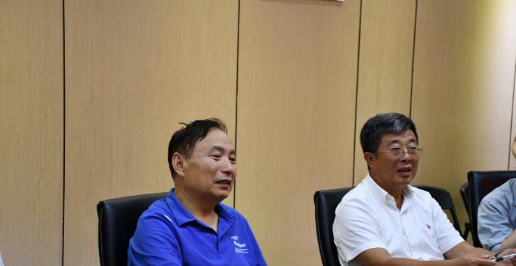 大連市人大常委會(huì)領(lǐng)導(dǎo)蒞臨達(dá)博生物調(diào)研考察